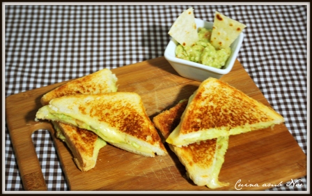 Sandwich queso y guacamole 2